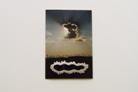 Brooch, ‘Every cloud has a silver lining’, op verpakking 1998. zilver, € 165,-